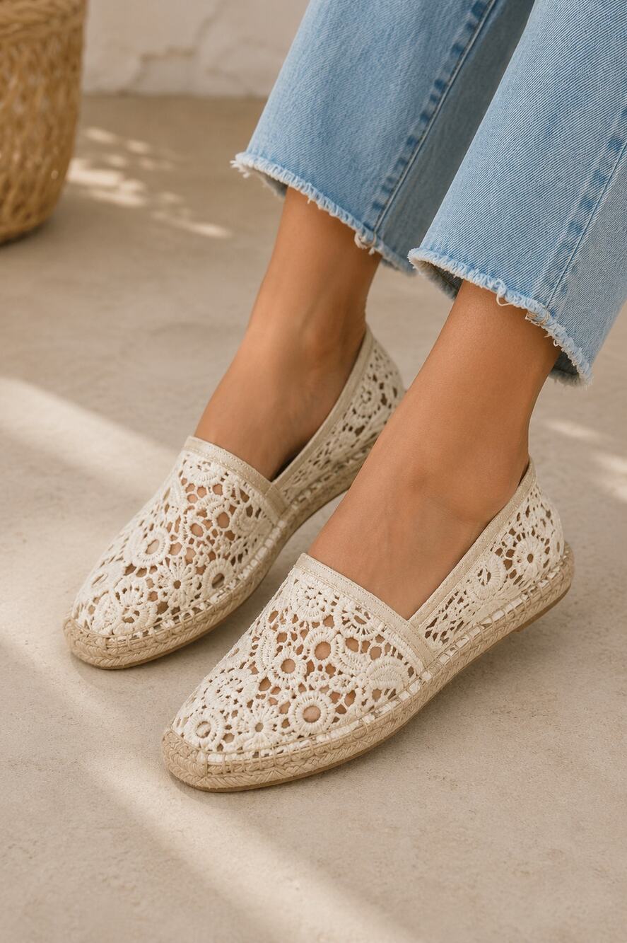 Tory Burch Cream Lace Slip On Espadrille Flats Women’s 10 Crochet Boho Shoes